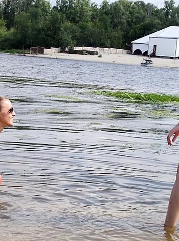 Nude girls by the river - 10 - Photo 27