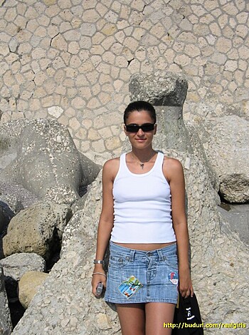 Pikotop - italian couple at sexy vacation photos - Photo 1