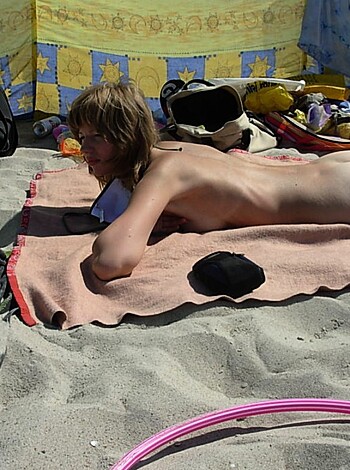 Polish amateur teen girl at beach - Photo 13
