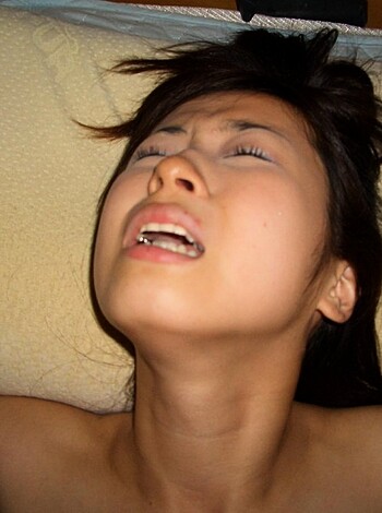 Shaved pussy of young asian girl - Photo 179
