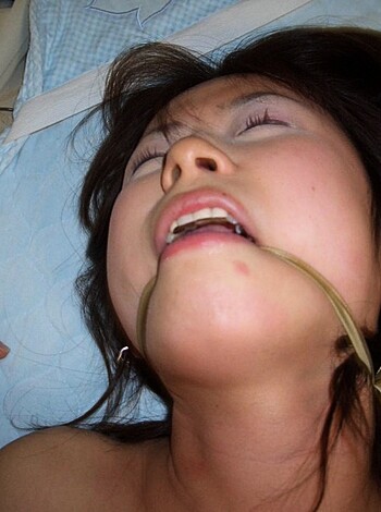 Shaved pussy of young asian girl - Photo 203
