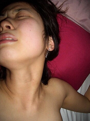 Shaved pussy of young asian girl - Photo 473