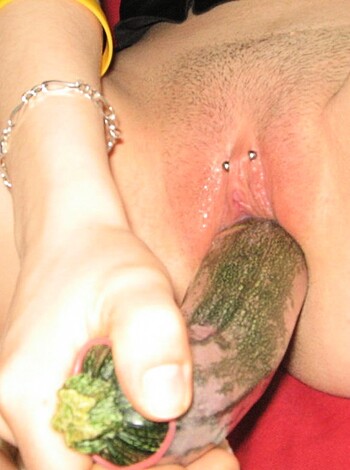 Hot girl showing piercing in pussy - Photo 24