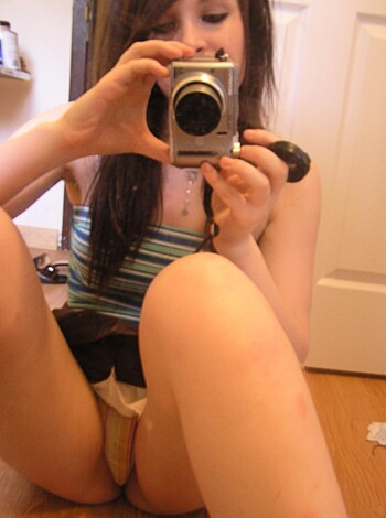 Selfshots - naked pusssy - Photo 21