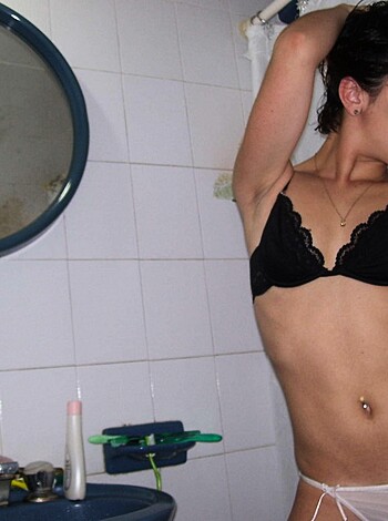 Dani - Amateur Teen from Argentina - Photo 16