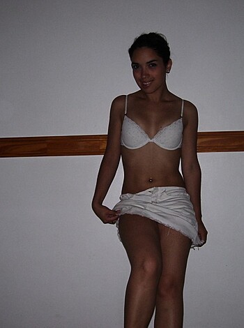 Dani - Amateur Teen from Argentina - Photo 46