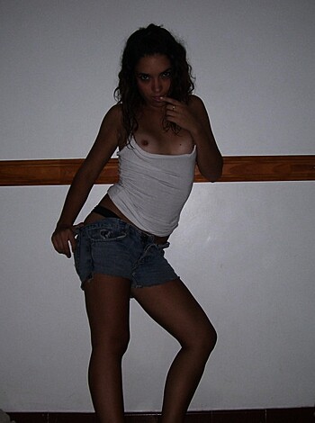 Dani - Amateur Teen from Argentina - Photo 60