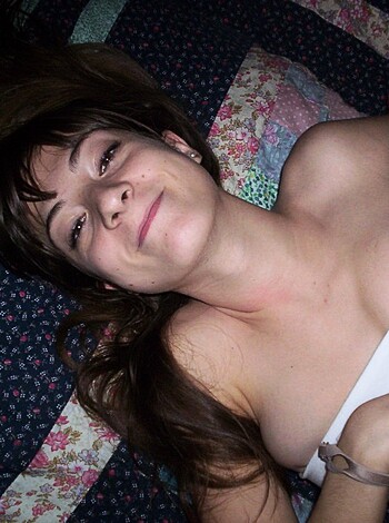 Mercedes - Amateur Teen Cutie in her Undies - Photo 13