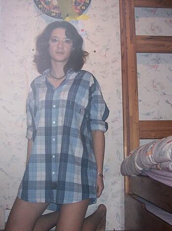 Youbng girlfriend naked at home - Photo 7