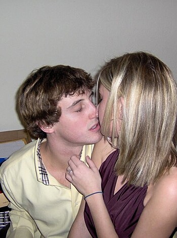 Nice girlfriend - from college - Photo 7
