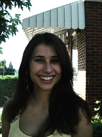 Amateur Beauty - Photo 1