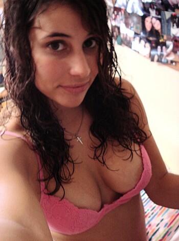 Amateur Beauty - Photo 6