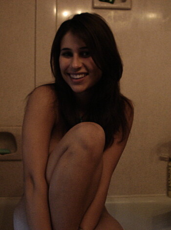 Amateur Beauty - Photo 17