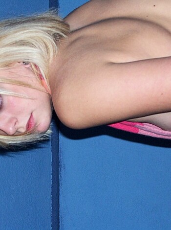 Megagallery - Lesbian Amateur Girls - Photo 100