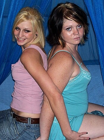 Megagallery - Lesbian Amateur Girls - Photo 205