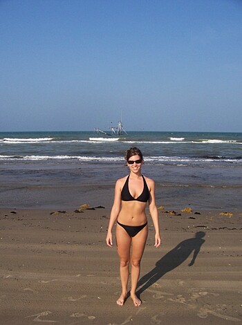 Girlfriend at vacation - Photo 19
