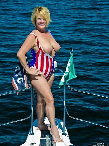 Nudist beach 18 - Photo 65