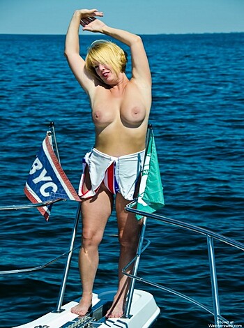 Nudist beach 18 - Photo 68