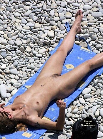 Nudist beach 18 - Photo 87