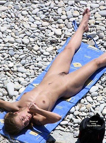 Nudist beach 18 - Photo 85
