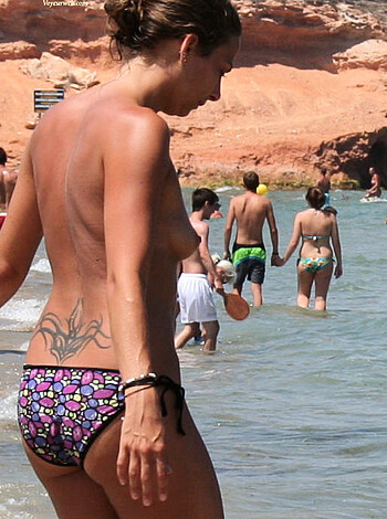 Nudist beach 16 - Photo 33