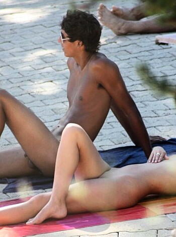 Beach Legs Wide Open - Photo 54