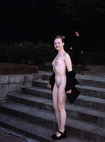 Russian Exhibitionist Girl - Photo 48