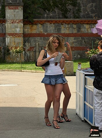 Great Upskirt - Photo 69