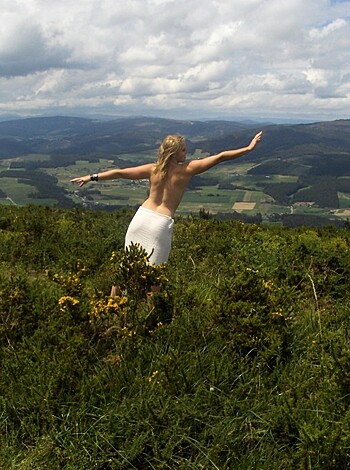Nature Girls - Photo 6