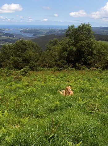 Nature Girls - Photo 15