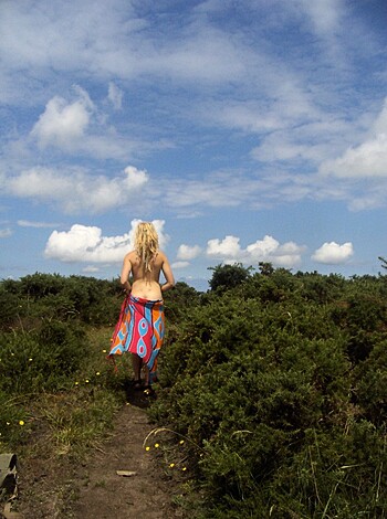 Nature Girls - Photo 26