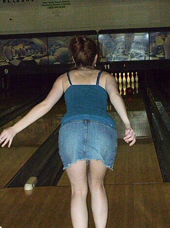 Bi Girls And Boy - Photo 10