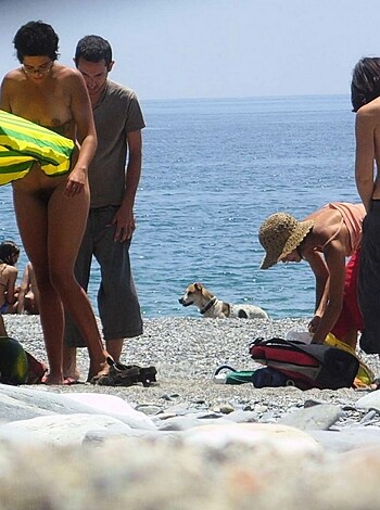 Beach Life - Photo 20