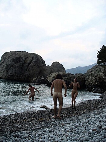 Beach Life - Photo 52
