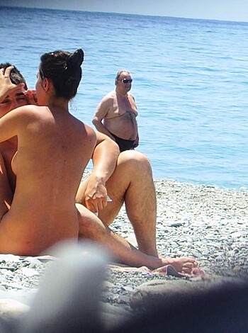 Beach Life - Photo 56