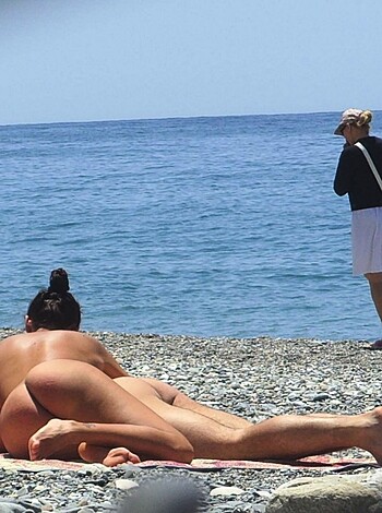 Beach Life - Photo 58