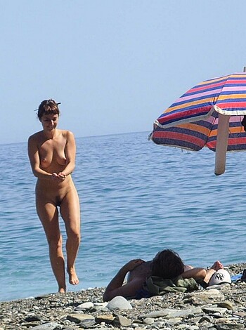 Beach Life - Photo 68
