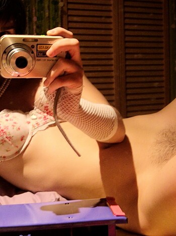 Selfshot masturbating Stacy - Photo 10