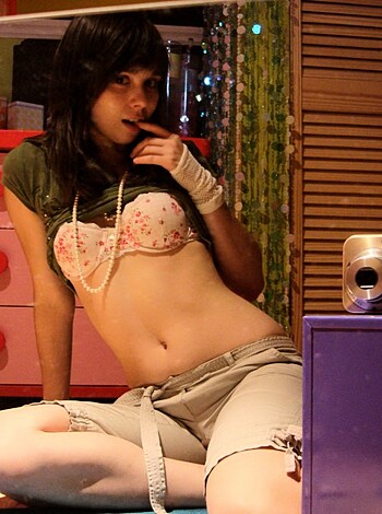 Selfshot masturbating Stacy - Photo 18