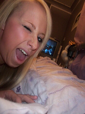 Selfshot Blond in Purple Room - Photo 29