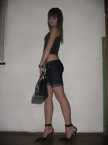Hot girlfriend - Photo 43