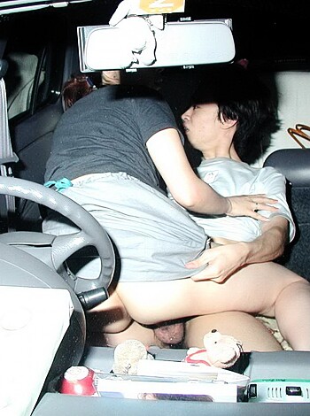 Two fuckin' people goin' at it inside a motherfuckin' car.