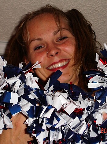 Cheerlander fucking - Photo 16