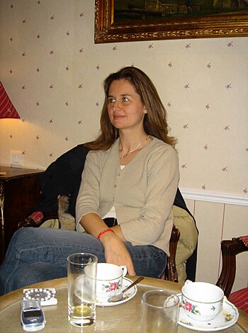 Sexy French MILF - Photo 11
