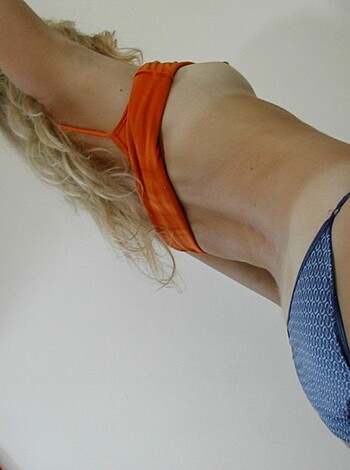 Naked blonde gf - Photo 19