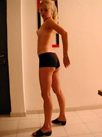 Naked blonde gf - Photo 69