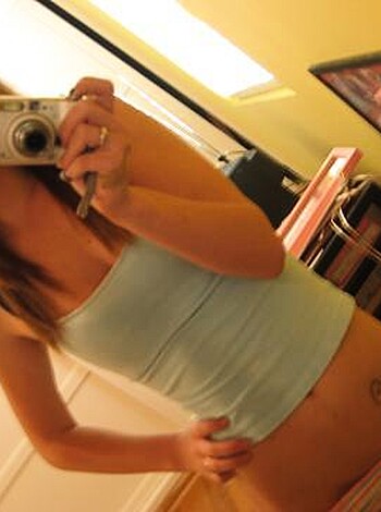 Selfshots - Topless slut - Photo 12