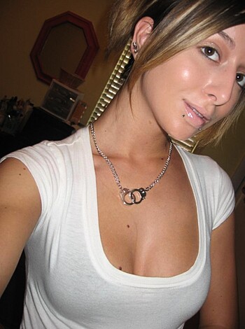 Selfshots - Topless slut - Photo 60