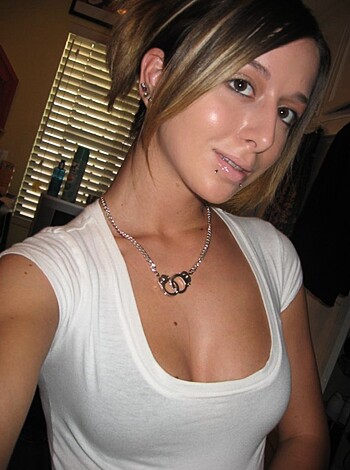 Selfshots - Topless slut - Photo 61