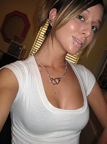 Selfshots - Topless slut - Photo 63